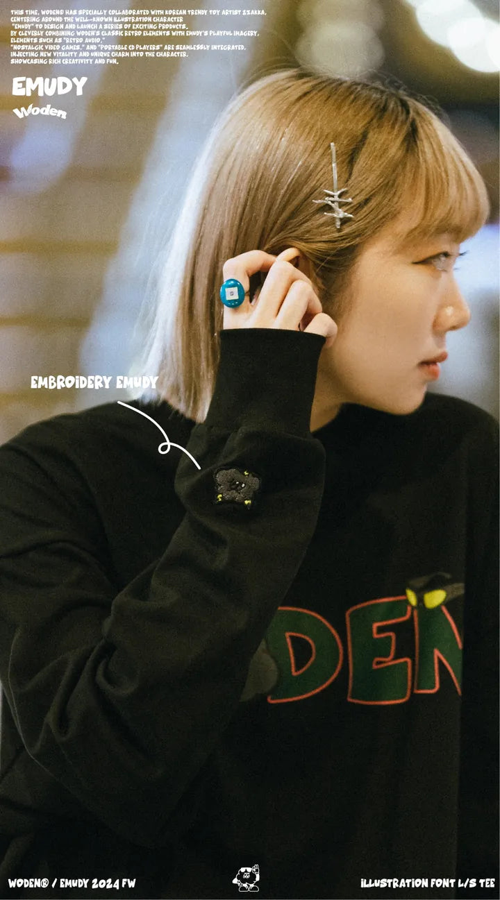 WODEN® / Emudy 2024 Fall & Winter 039 illustration Font L/S Tee