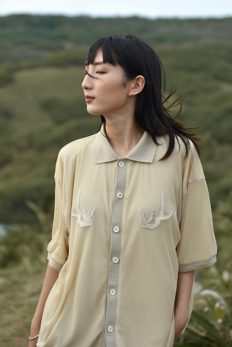 MOMENTUM Spring-Summer 2023 Mesh Shirt 網眼貼布襯衫