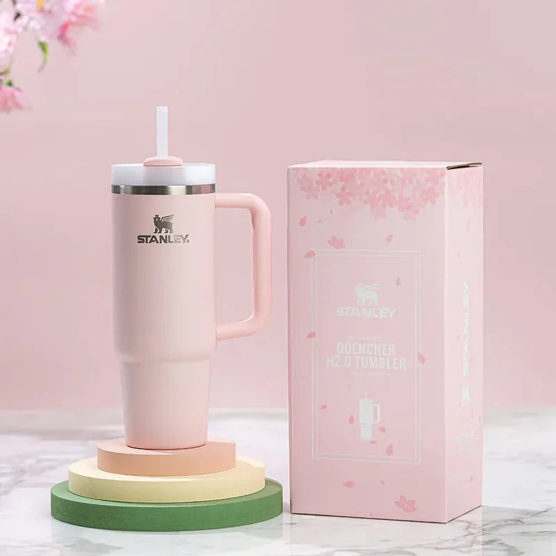 STANLEY 櫻花季限定款 吸管隨手杯 2.0 0.88L - 春日粉 (附花見紙盒)