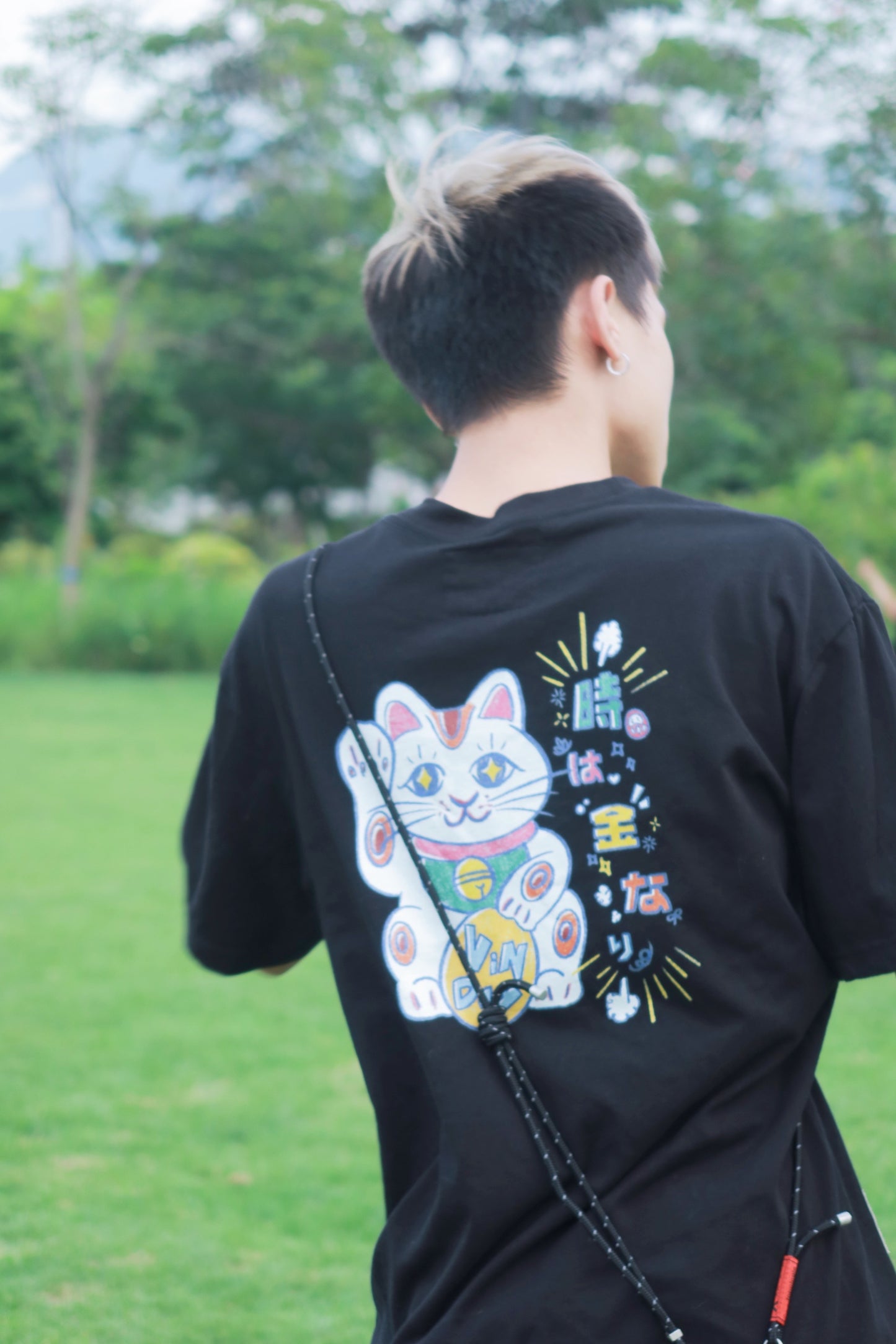 VINDAY 2022 S/S 手描き招き猫 Tee 黑色