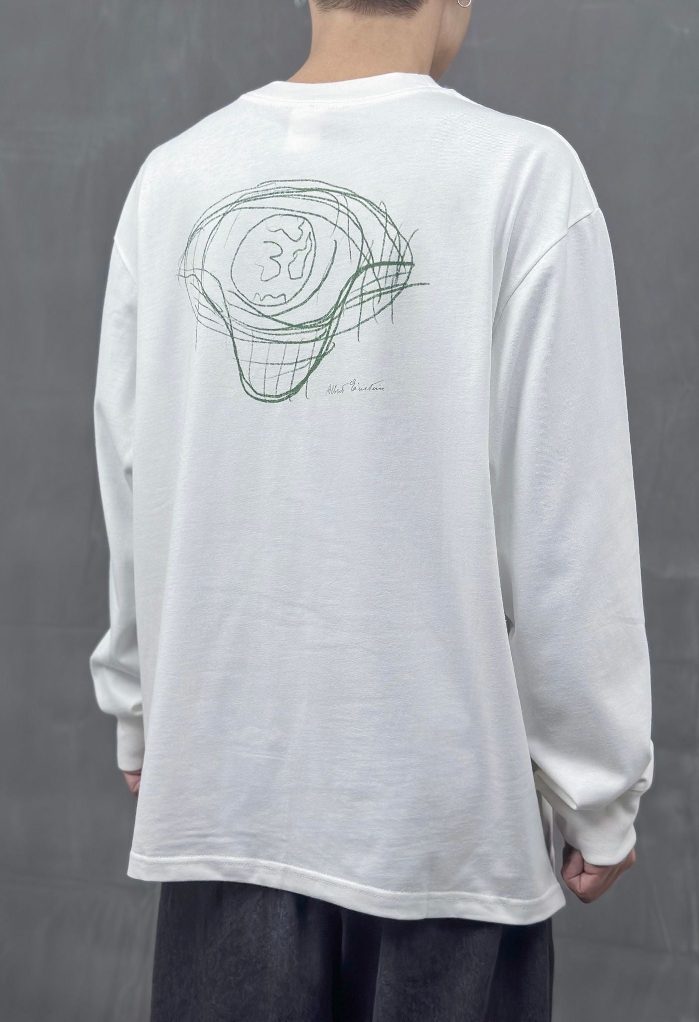 Vinday 2022 A/W Genius Doodle Long Sleeve 米色