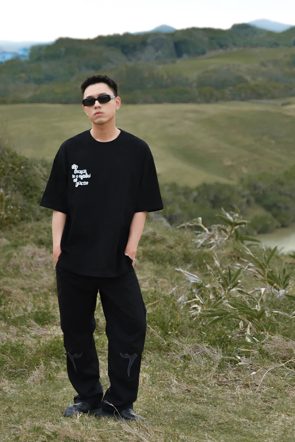 MOMENTUM Spring-Summer 2023 Contrast Panel Trousers 撞色拼接褲