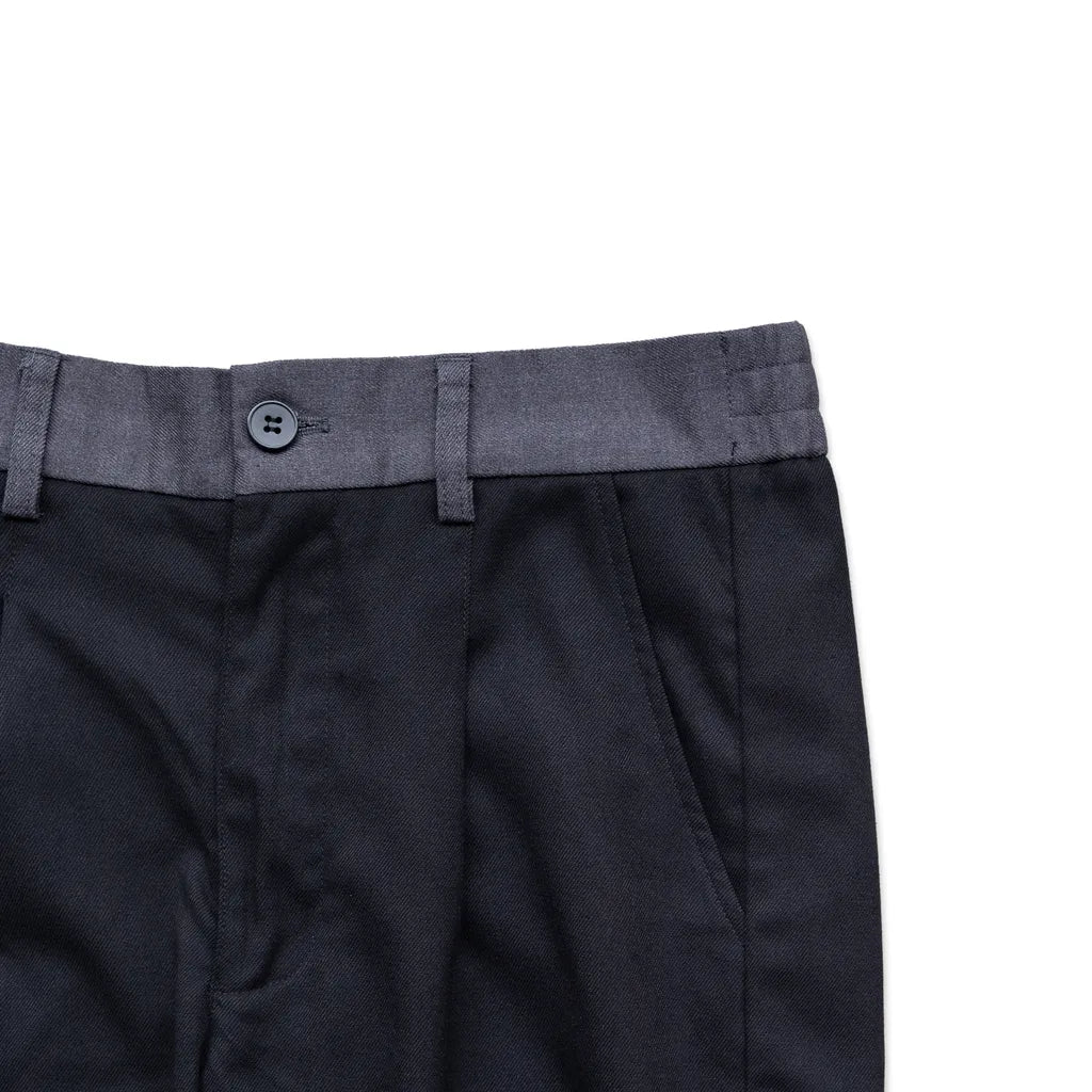 MOMENTUM Spring-Summer 2023 Contrast Panel Trousers 撞色拼接褲