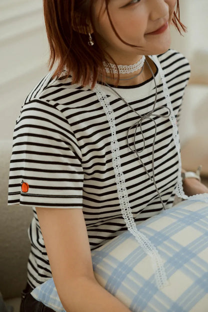 YOKO 條紋修身短版Tee