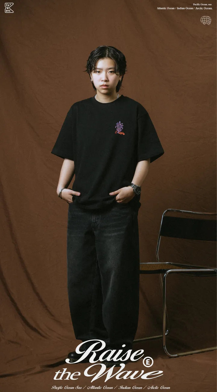 COWAVE 2025 Spring & Summer Doodle Flowers Tee