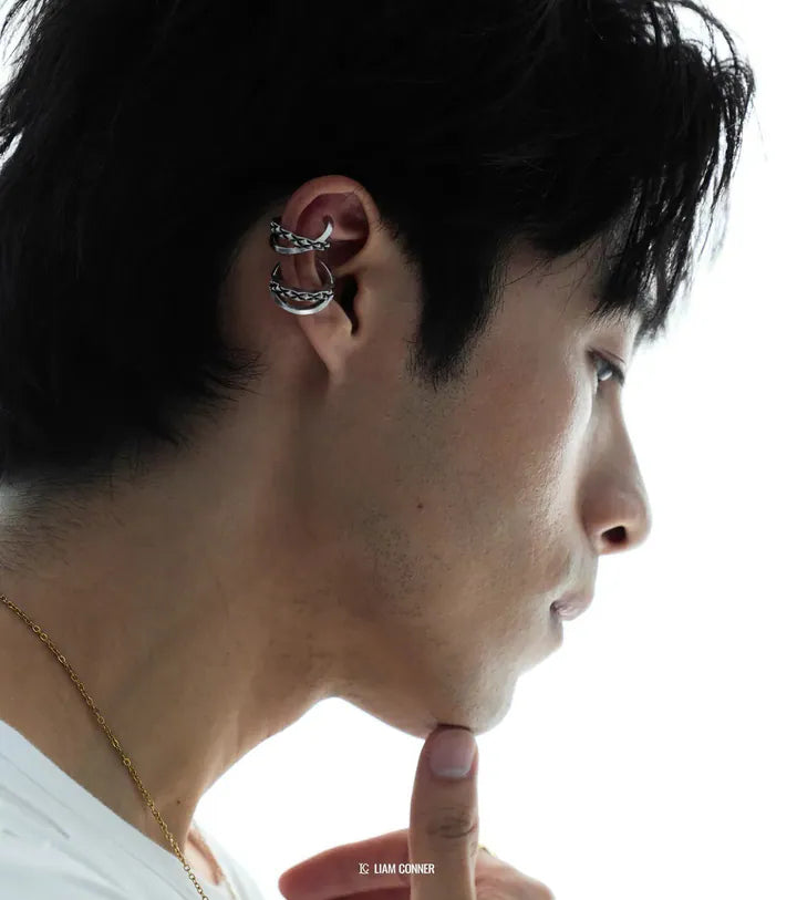 Liam Conner 結構鉚釘耳扣