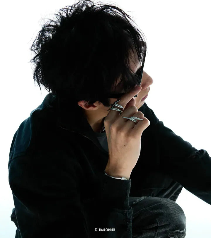 Liam Conner 雙弧交錯戒指