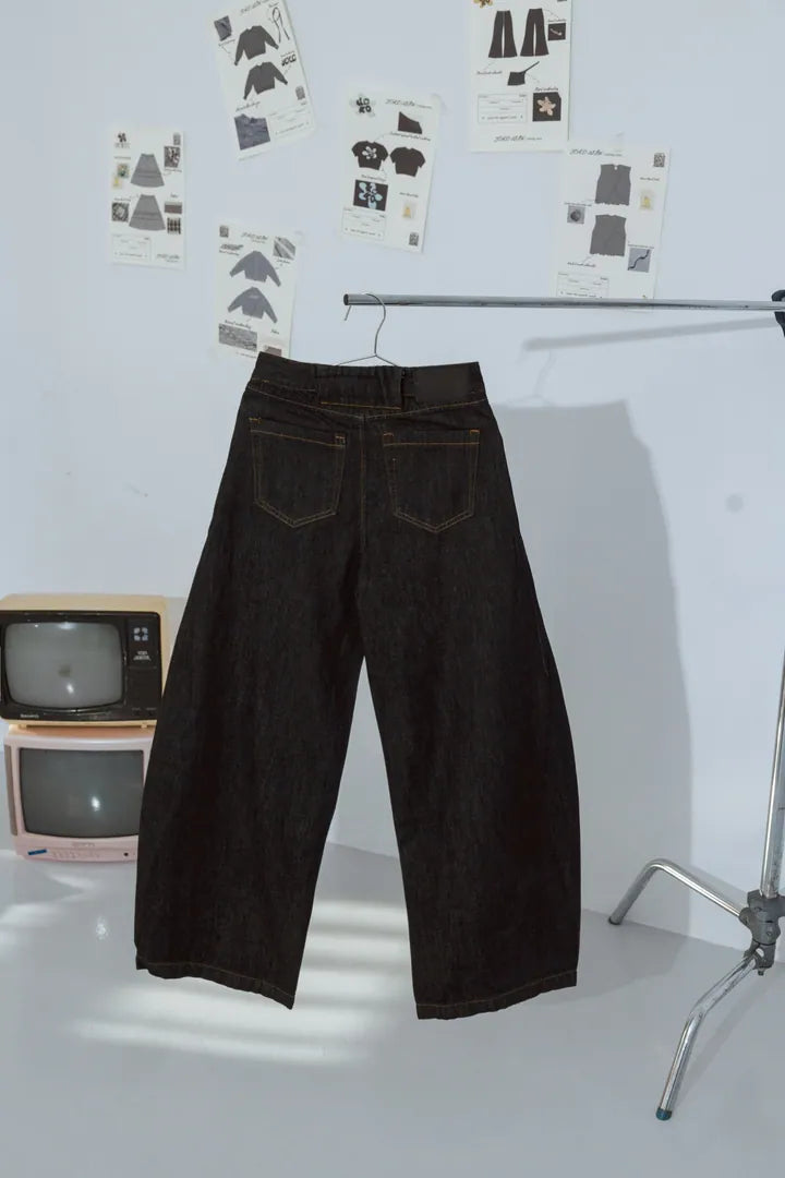 YOKO 25FW 素面彎刀褲