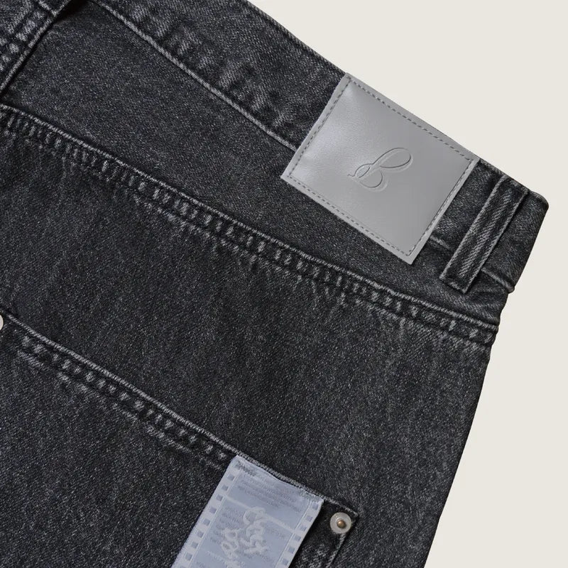 P.B.P WASHED BAGGY JEANS