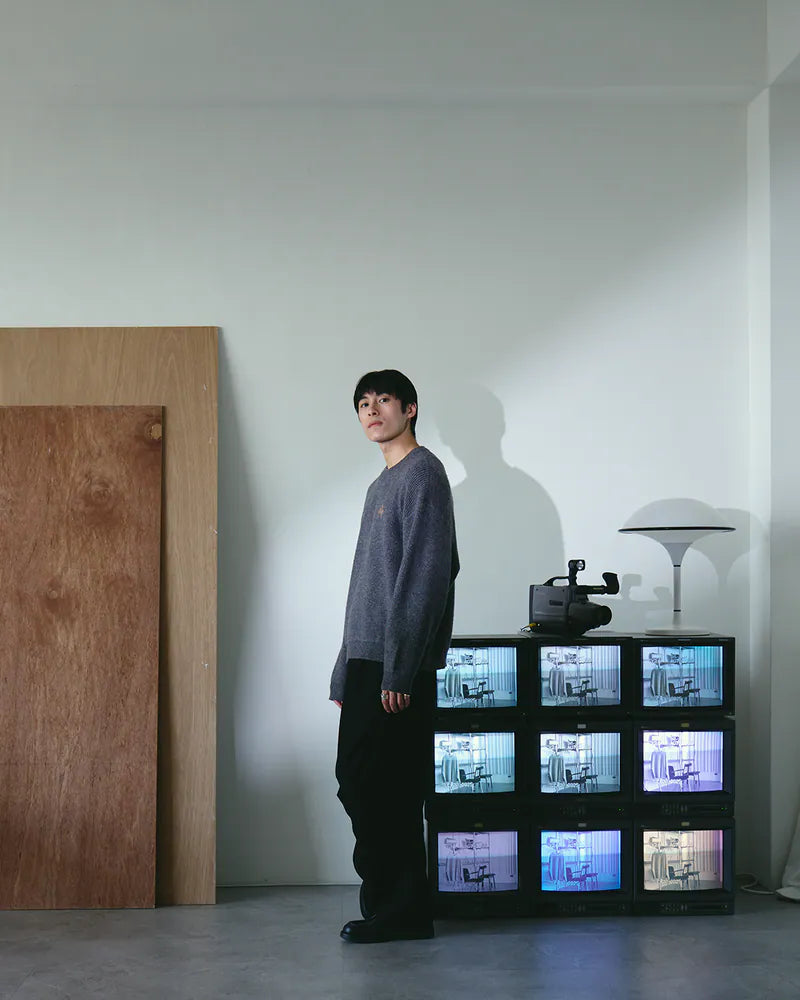 P.B.P - SPECKLED KNIT SWEATER - DARK GRAY