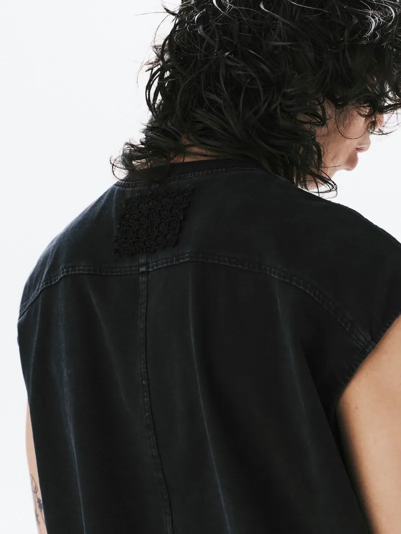 ANOWHEREMAN Muscle Washed Lace Tee