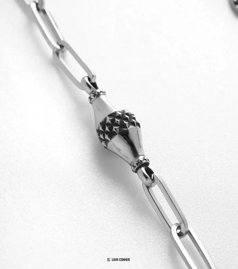 Liam Conner 立體鉚釘腰鍊