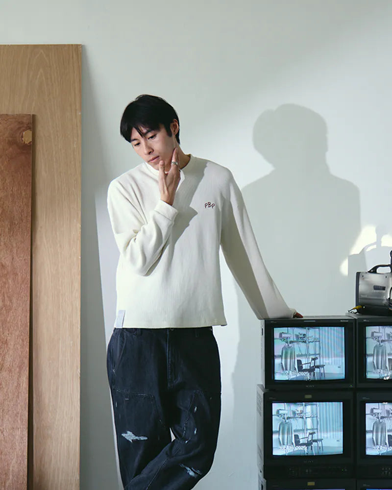 P.B.P - EMBROIDERY WAFFLE TEE - OFF WHITE