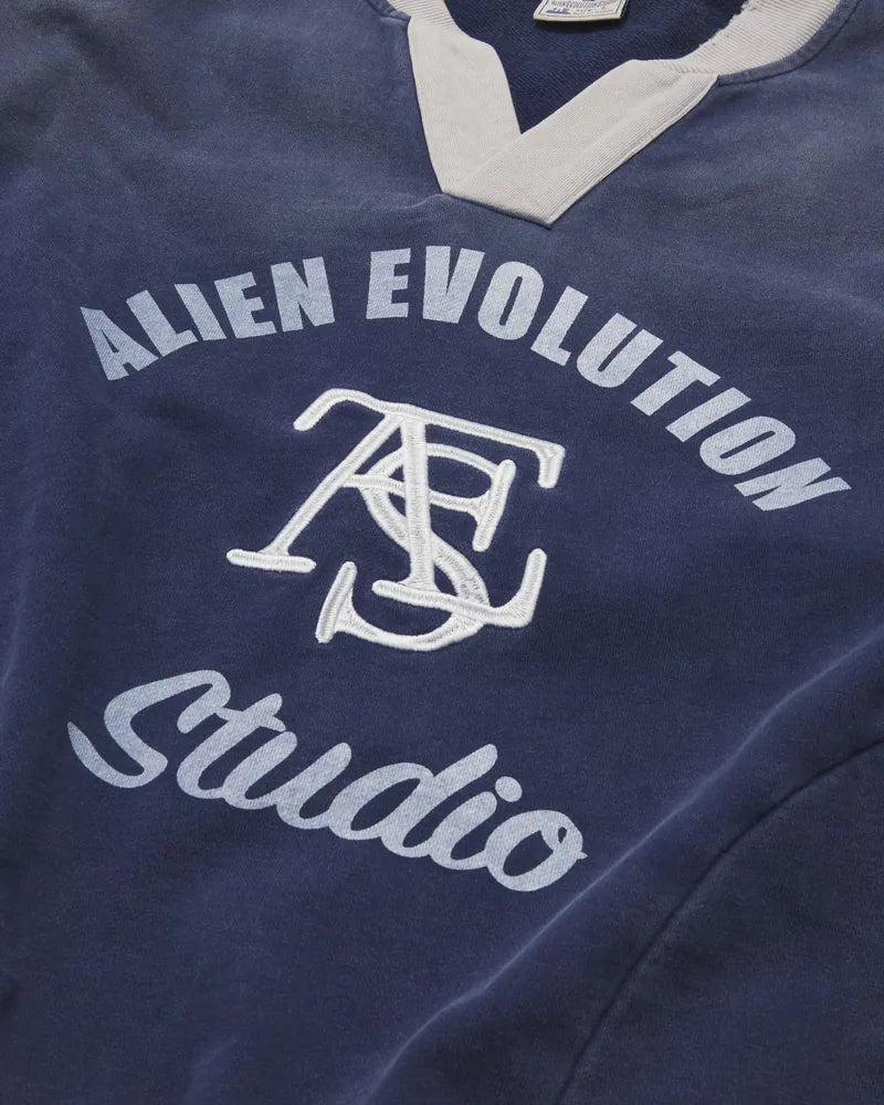 AES RETRO COLLEGE SWEATSHIRT