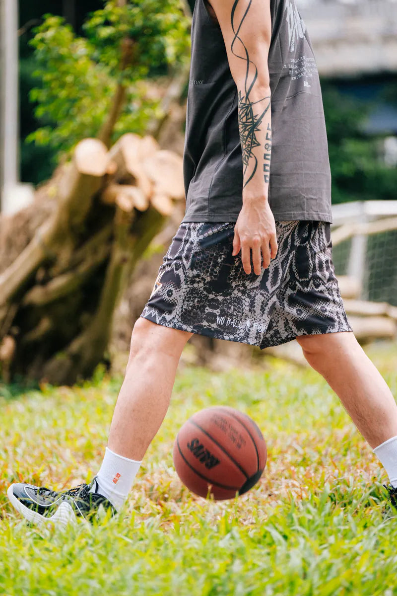 BAIVS 24AW Texture Shorts - 大蟒紋