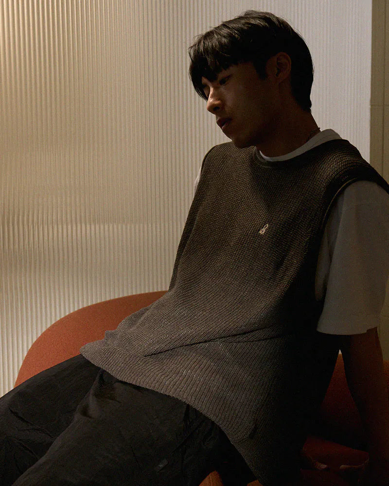 P.B.P - LYOCELL KNIT VEST - DARK GRAY