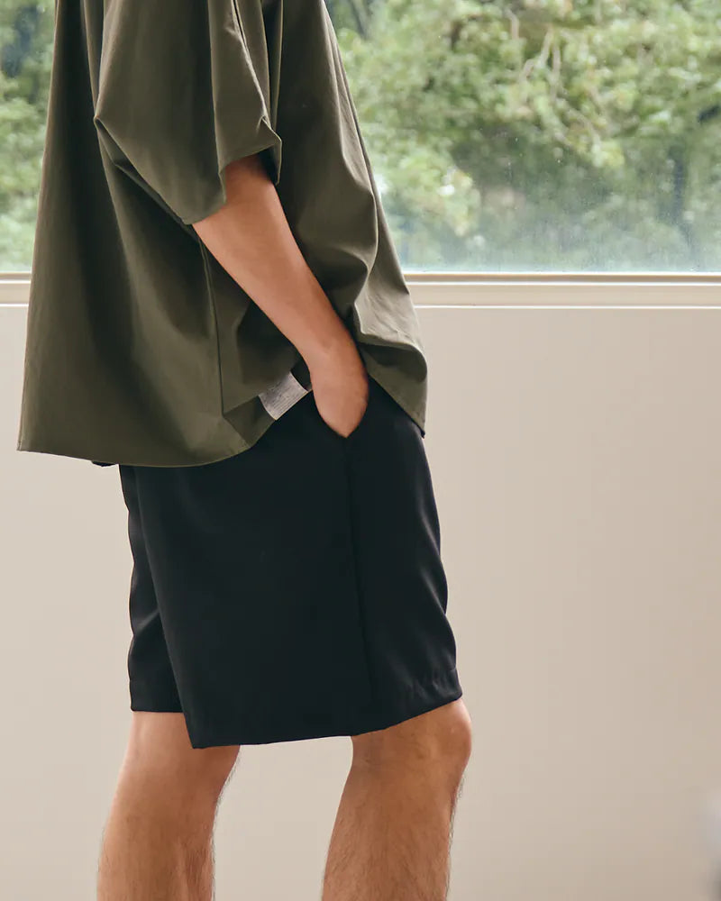 P.B.P - SEERSUCKER SHORTS - BLACK