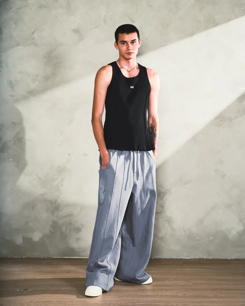 ARC TANK TOP - BLACK