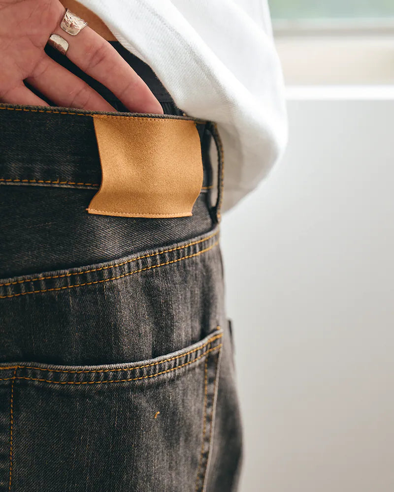 P.B.P - LOOSE-FIT JEANS - BLACK