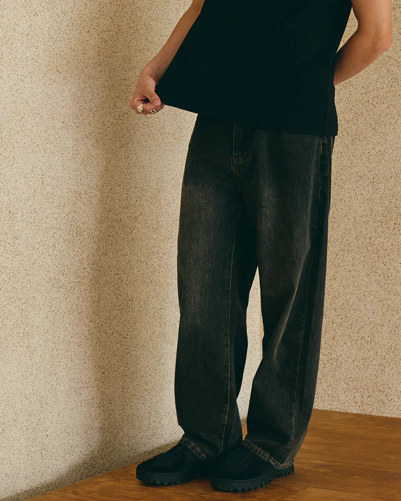 P.B.P - LOOSE-FIT JEANS - BLACK