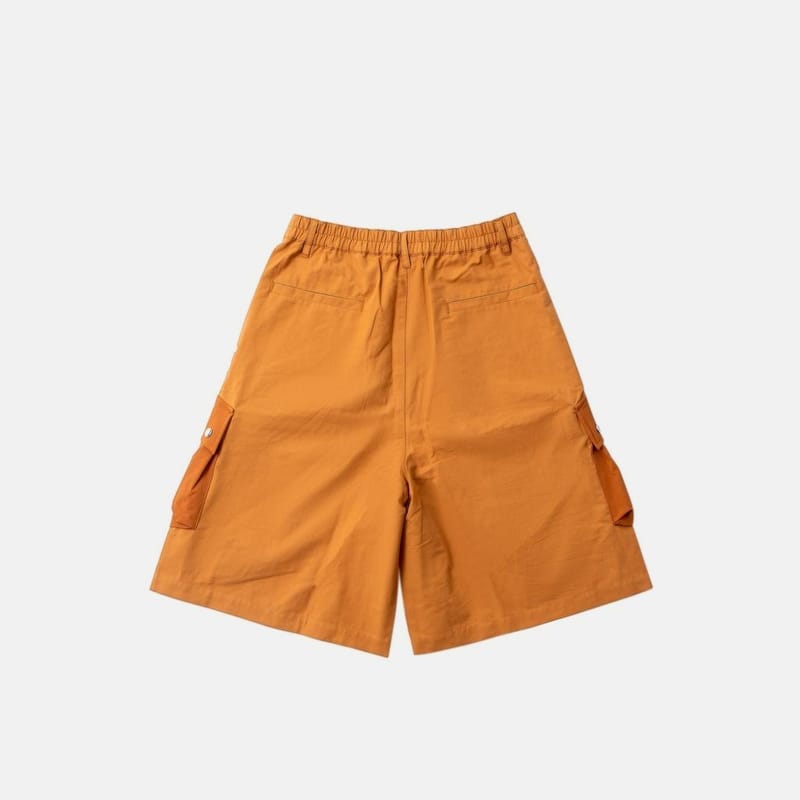 MOMENTUM Spring-Summer 2022 Pocket Shorts 口袋短褲 (棕色款)