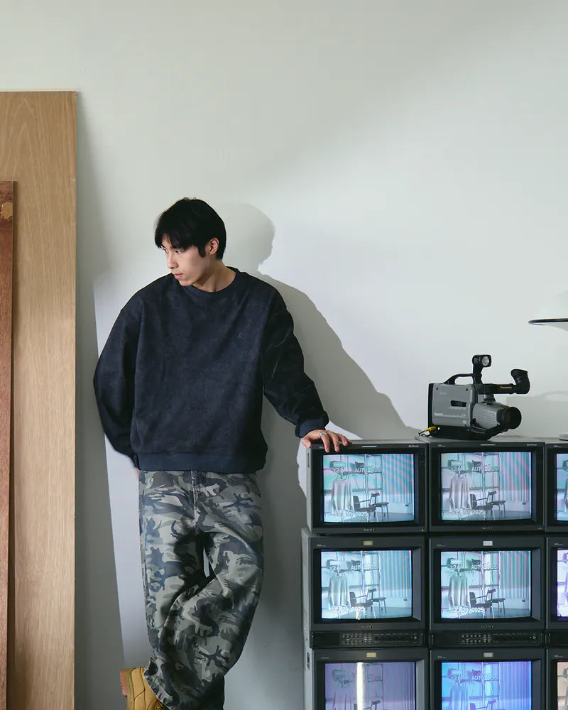 P.B.P - VINTAGE DEVIATION SWEATSHIRT - BLACK