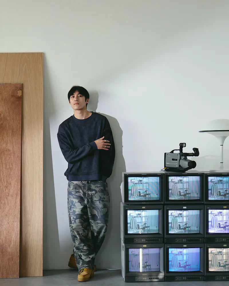 P.B.P - VINTAGE DEVIATION SWEATSHIRT - BLACK