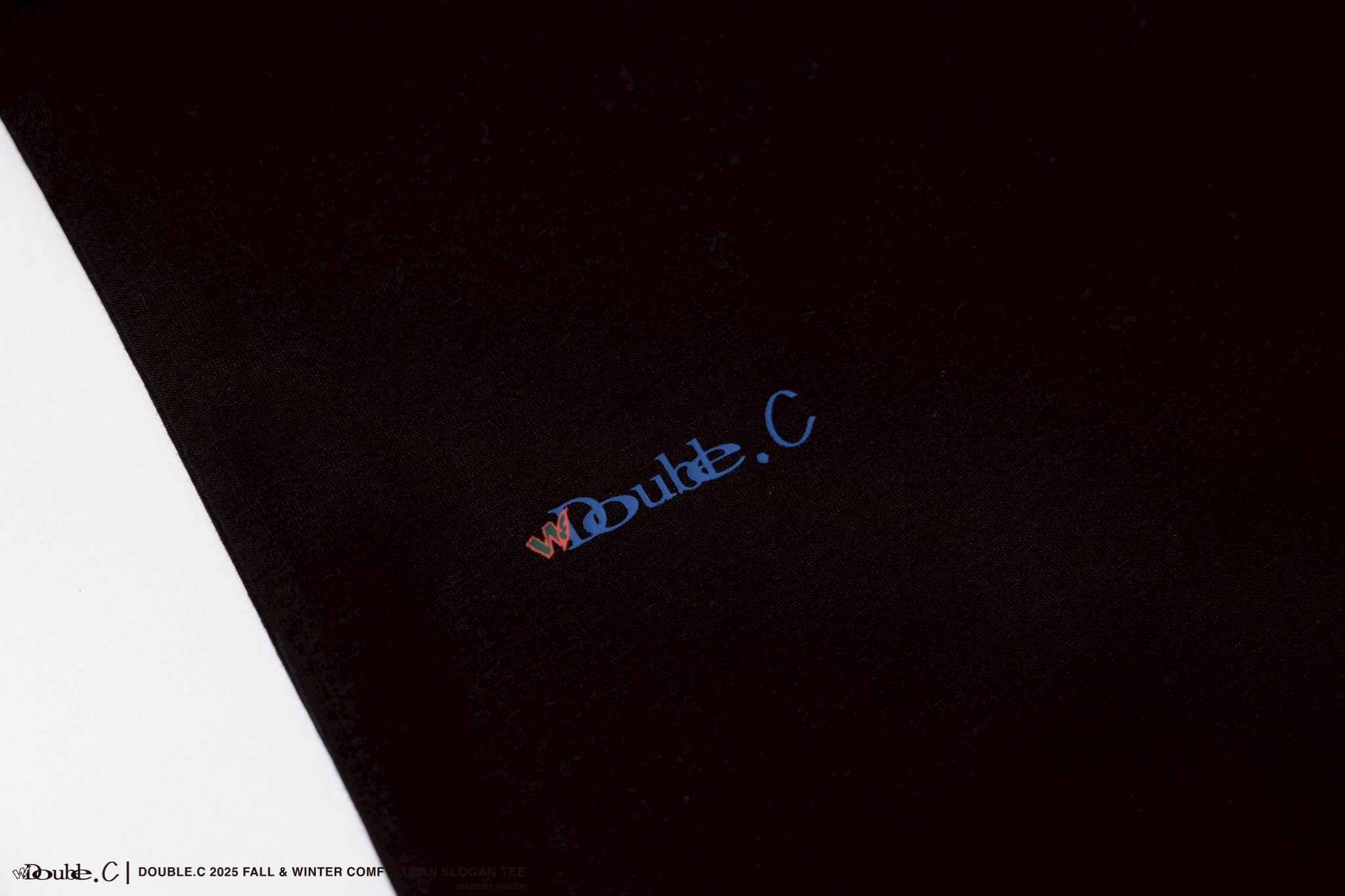 Double.C 2025 Fall & Winter ComfyClean Slogan Tee