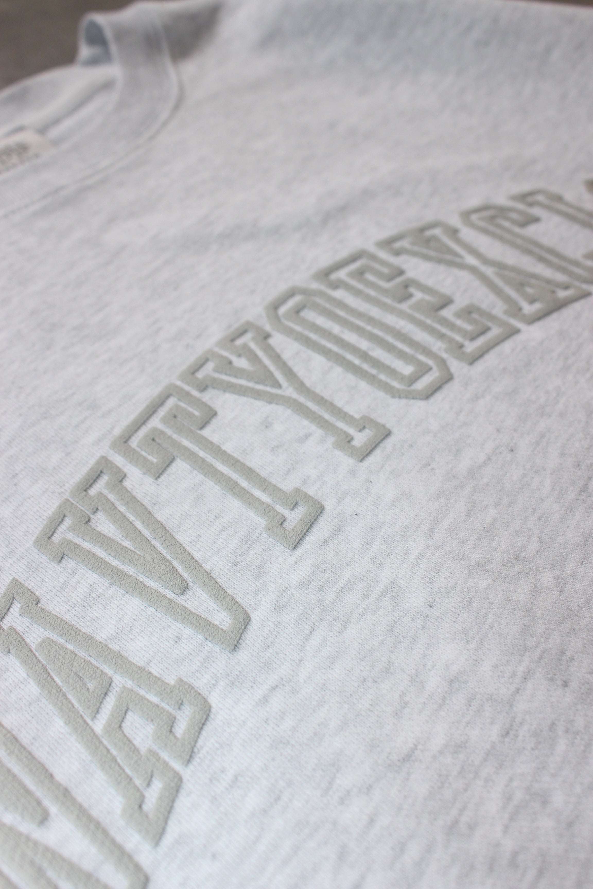 NAVIETOKYO Foam Arc logo Crew