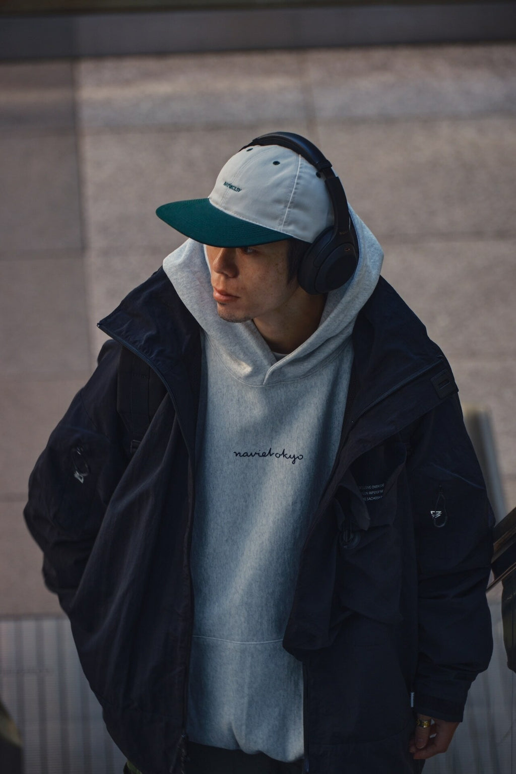 NAVIETOKYO Classic 1st Logo Hood