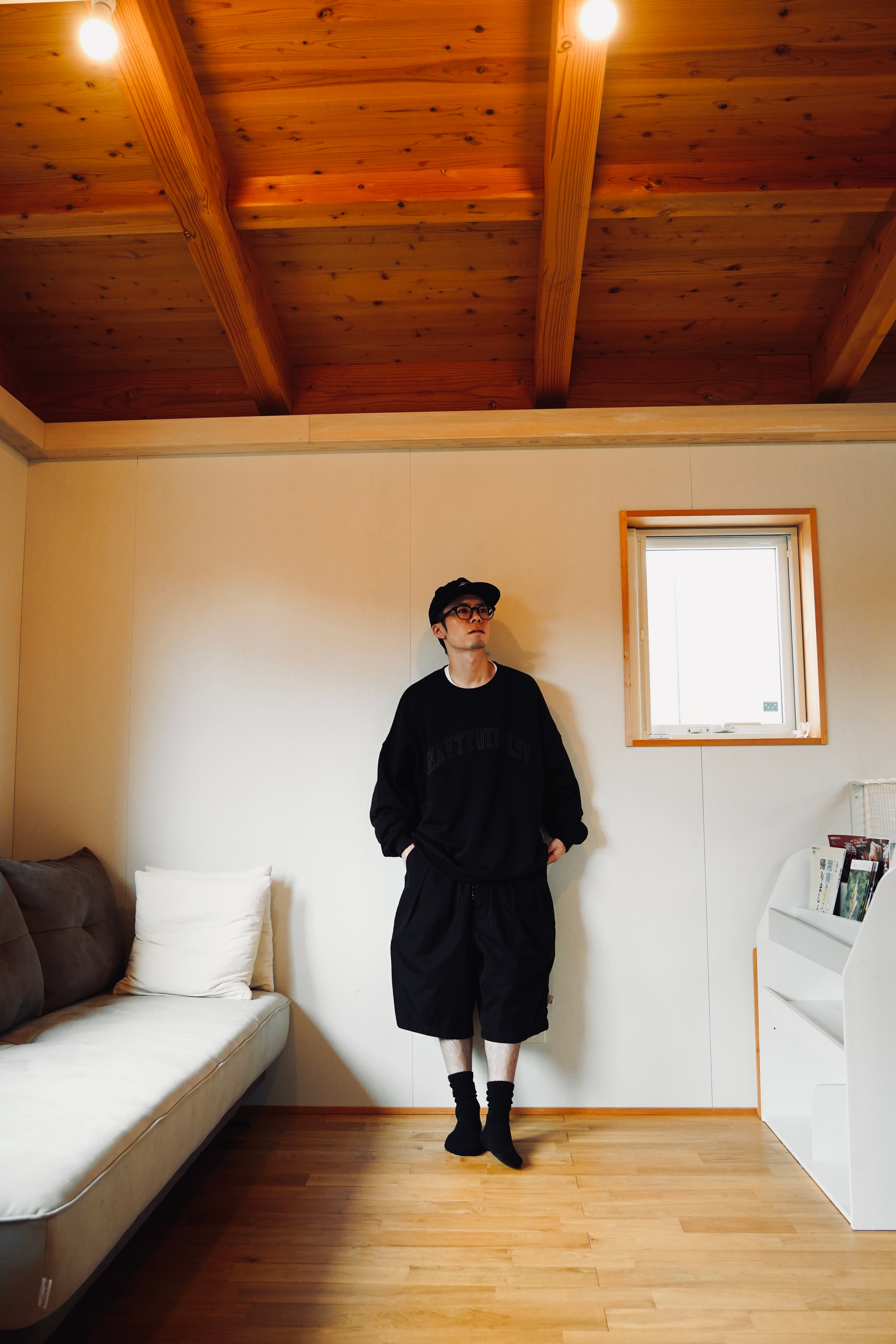 NAVIETOKYO Foam Arc logo Crew
