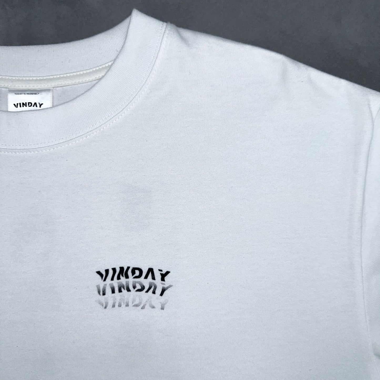 Yorkily x Vinday 2022 A/W Social Phenomenon Long Sleeve 白色